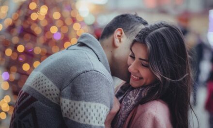 For a Happier, Healthier Relationship, Ditch These 5 Habits